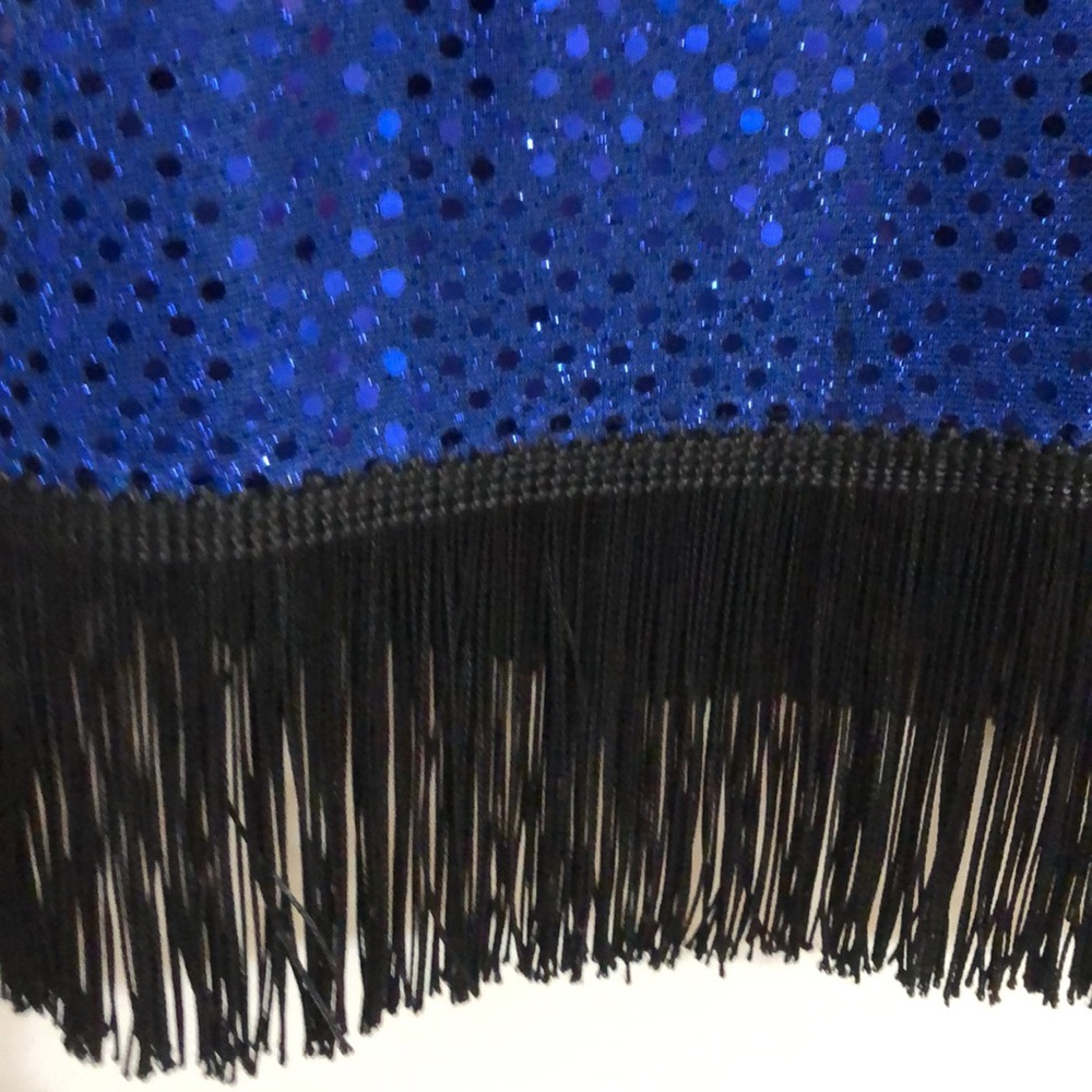 Good used “flapper” fringe dress, size Medium for Halloween or themed party. - Picture 3 of 7